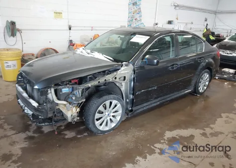 2012 Subaru Legacy 2.5I Limited из США, поврежденный, VIN 4S3BMBK67C3042257